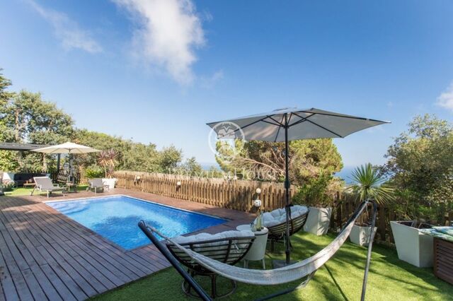 Detached house for sale with stunning sea views in Lloret de Mar
